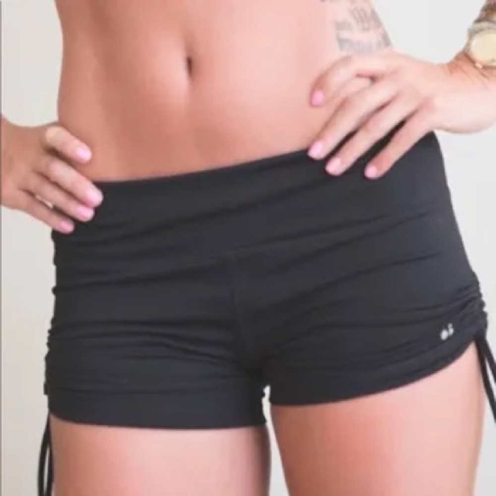 Sweaty Betty Takedown Black Athletic Shorts, size L